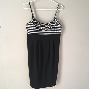 Suzy Shier black and white sleeveless stripes dress size medium